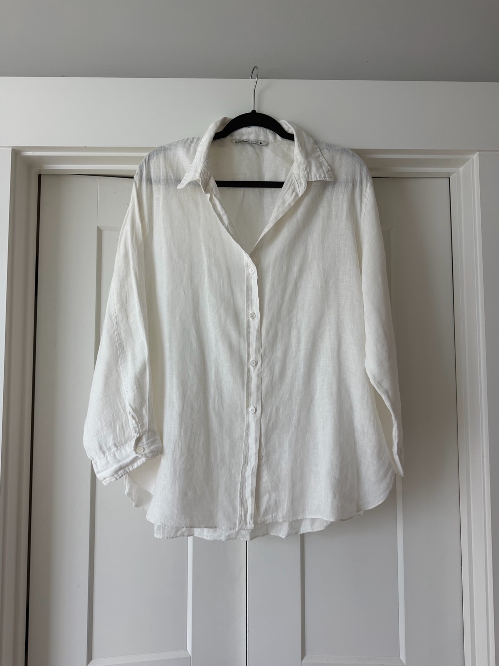 Zara Off-White Relaxed Button-Down Shirt